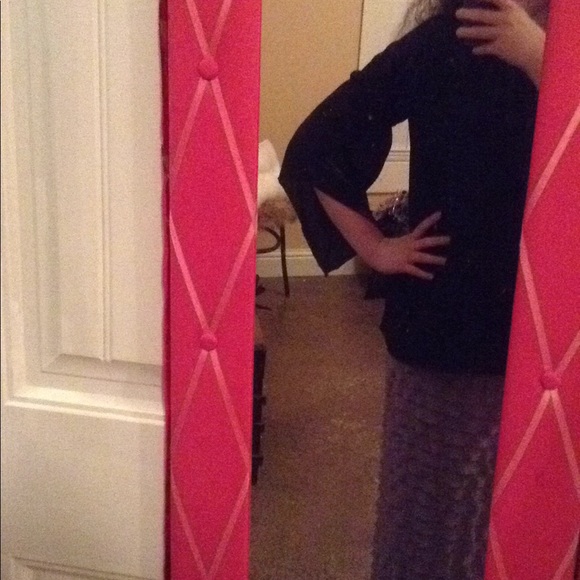 Top - Picture 5 of 8